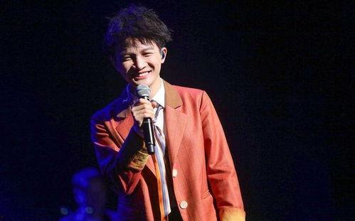 周深吃瓜娱乐圈,吃瓜群众背后的故事